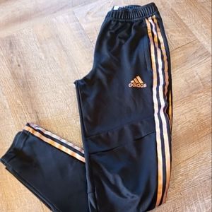 Adidas Future Icons 3 stripes pants